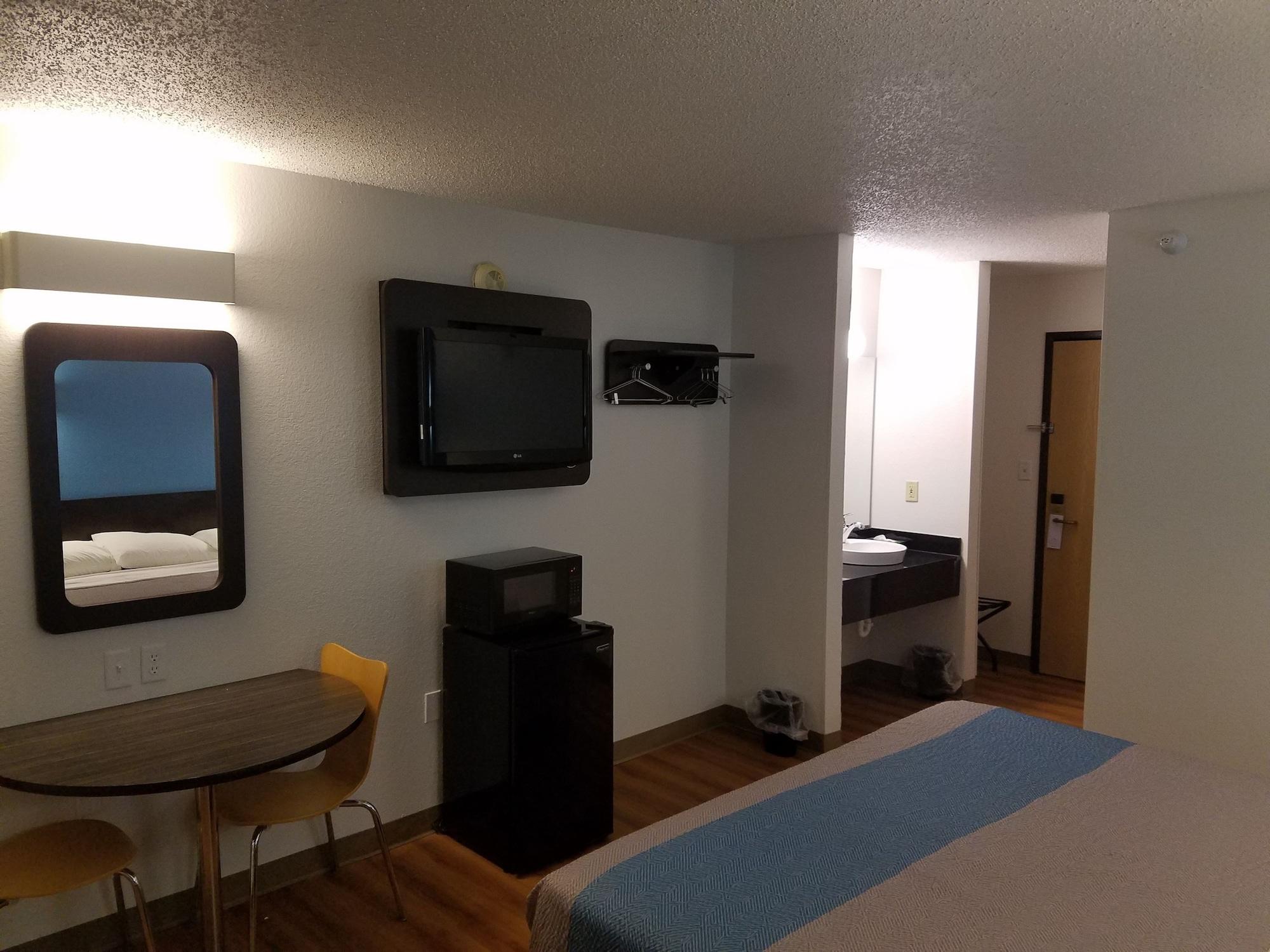 Motel 6-Indianapolis, In - Southport Exterior photo